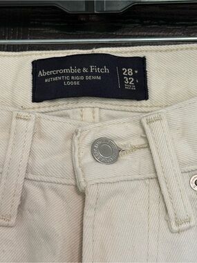 Loose Jeans